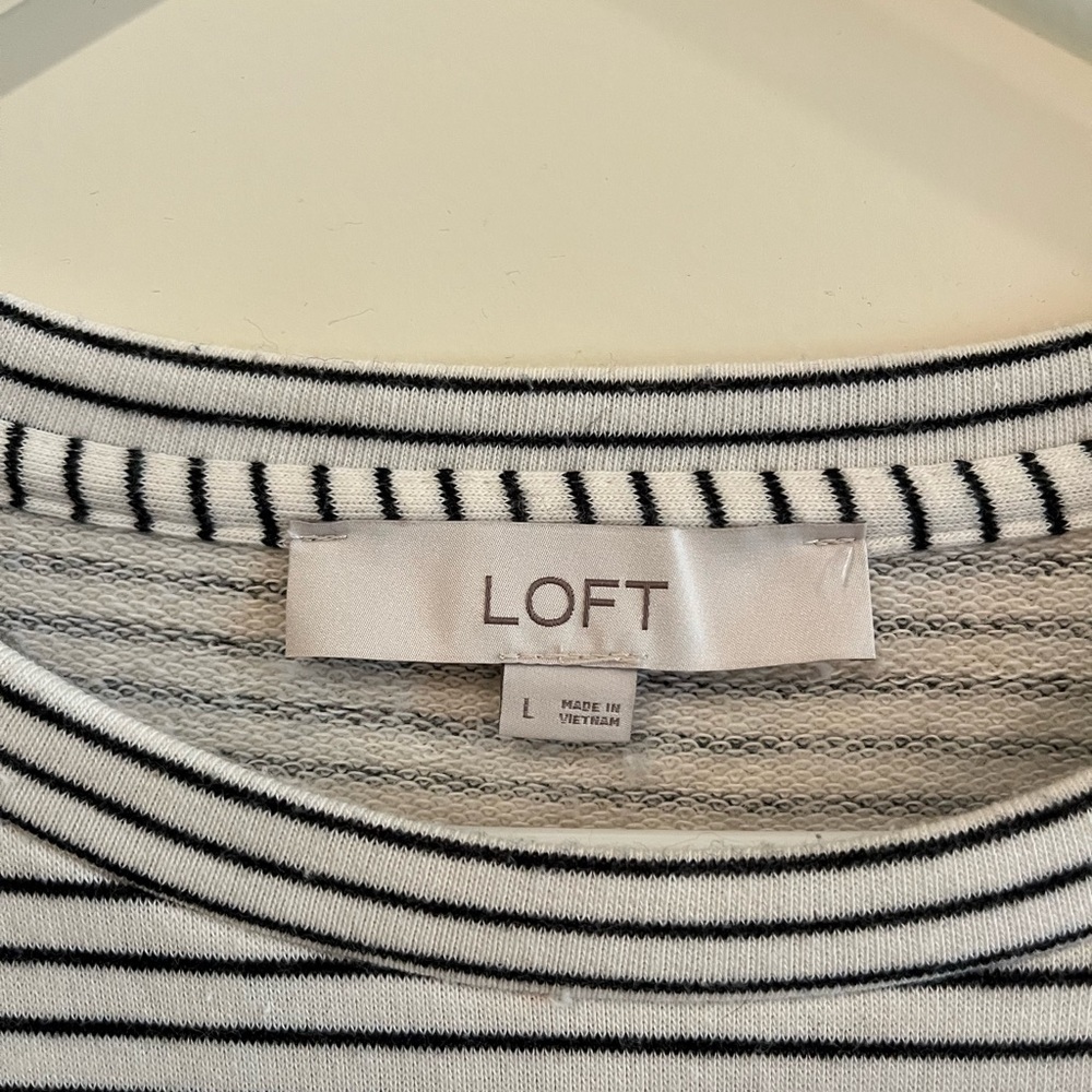 Loft sweatshirt dress - Picture 2 of 2